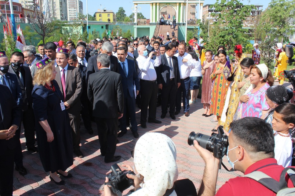 душанбе азия плюс. новости таджикистан сегодня азия. рогунская гэс. таджикистан сегодня. эмомали рахмон.