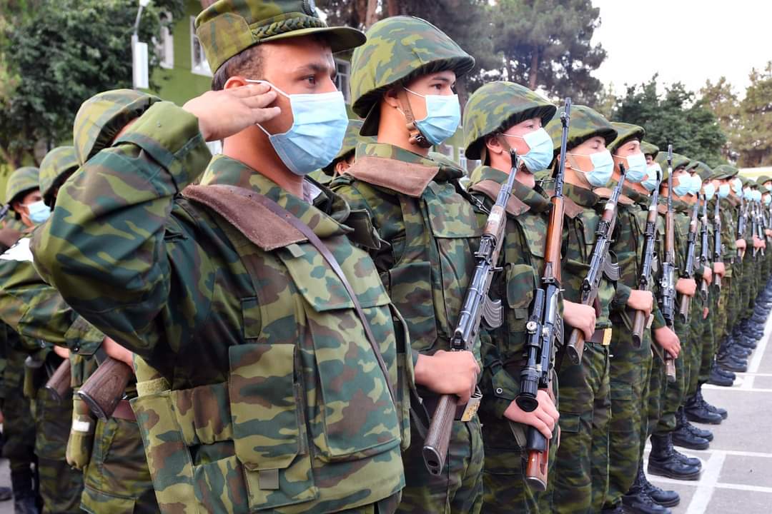 Таджикистан демонструє Талібану військову силу (ФОТО)