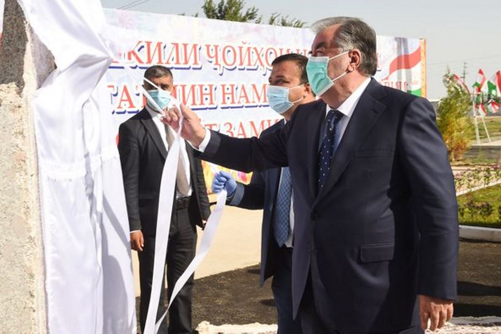 Пагода шаҳристон 10 дней. Таджикистан фото тоннель. Пагода шаҳристон 10 дней. Парандапарварии душанбе. Шахристон чехски.